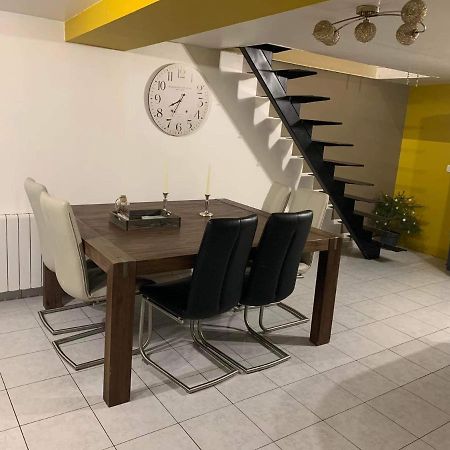 Rocroi: Gite De Bourgogne Exterior foto